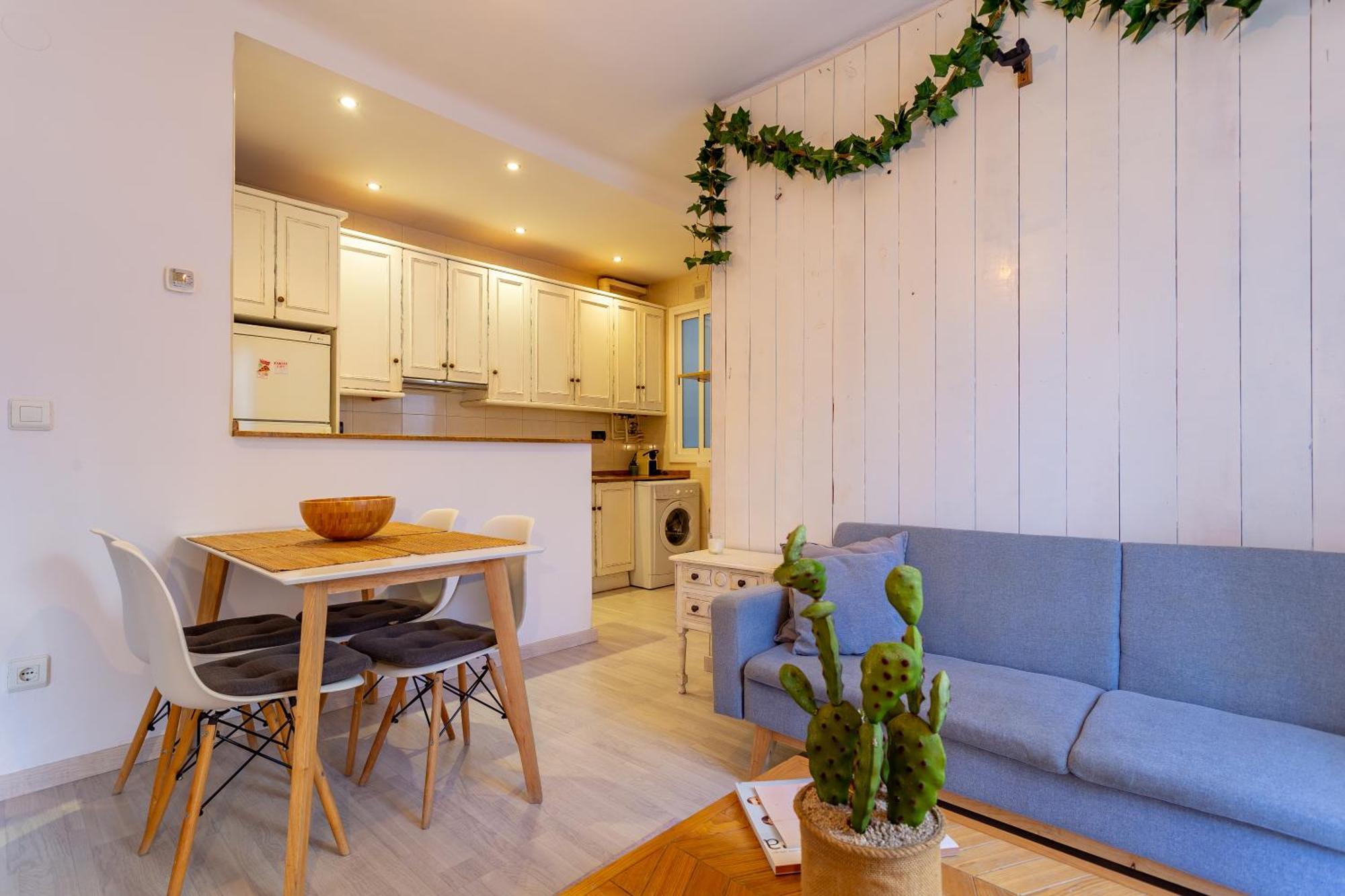 Cosy Apartment. 10Min Walk To The Beach & Train Tarragona Luaran gambar